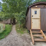 Craven Shepherd Huts * 아플트리윅