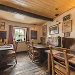 Craven Shepherd Huts * Appletreewick