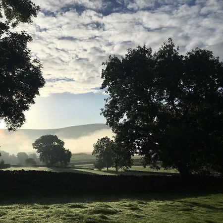 Craven Shepherd Huts 阿普崔威克